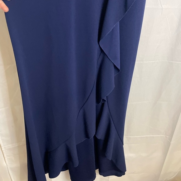 WOOSEA Women’s Navy Blue Halter Neck Sleeveless Full Length Ruffle Dress Large - Picture 3 of 11